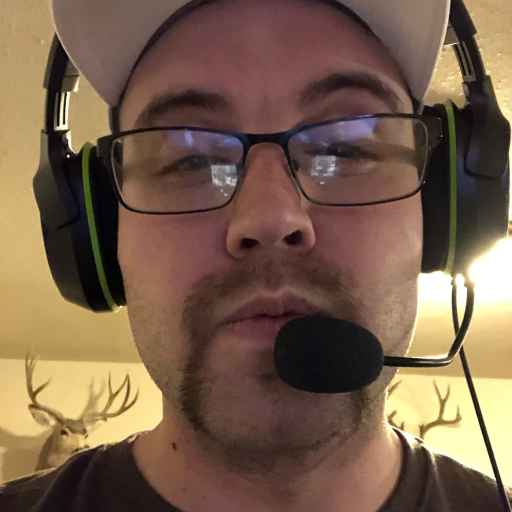 Meet your Posher, Logan